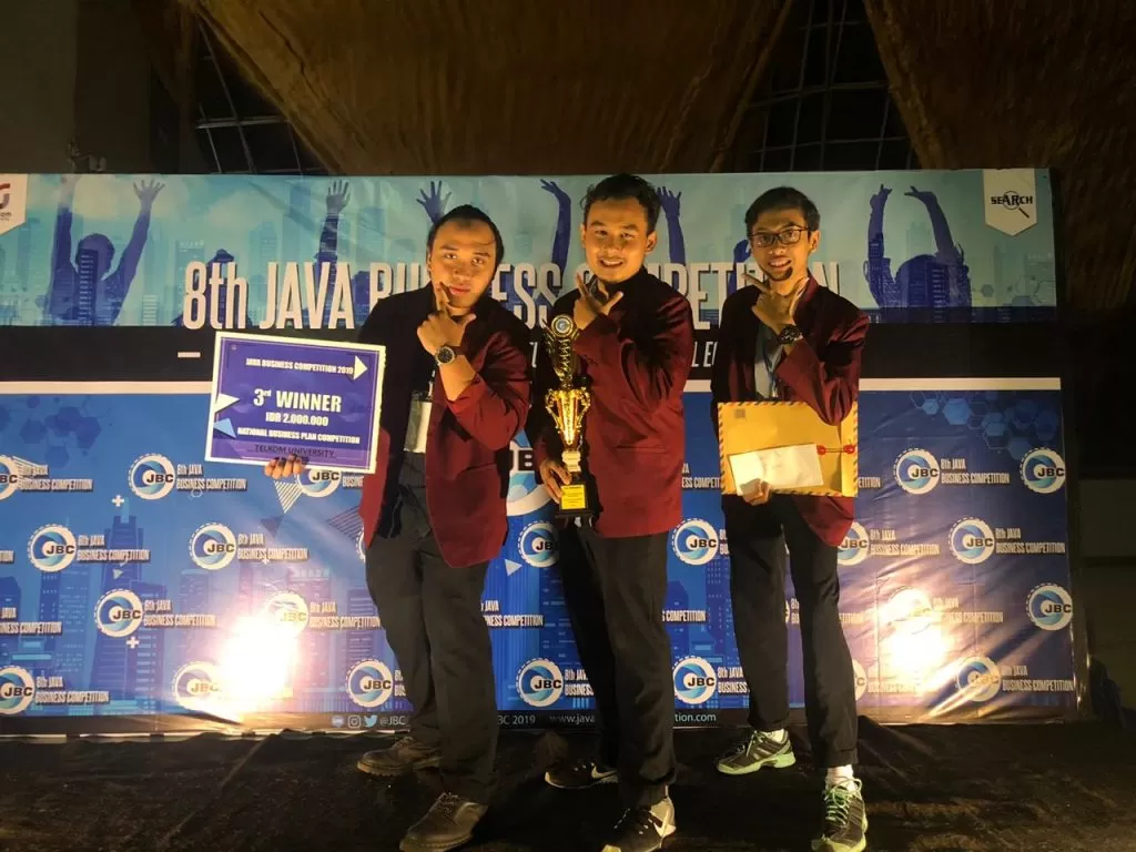 FRI Sabet Juara III Kompetisi Business Plan di Java Business Competition 2019