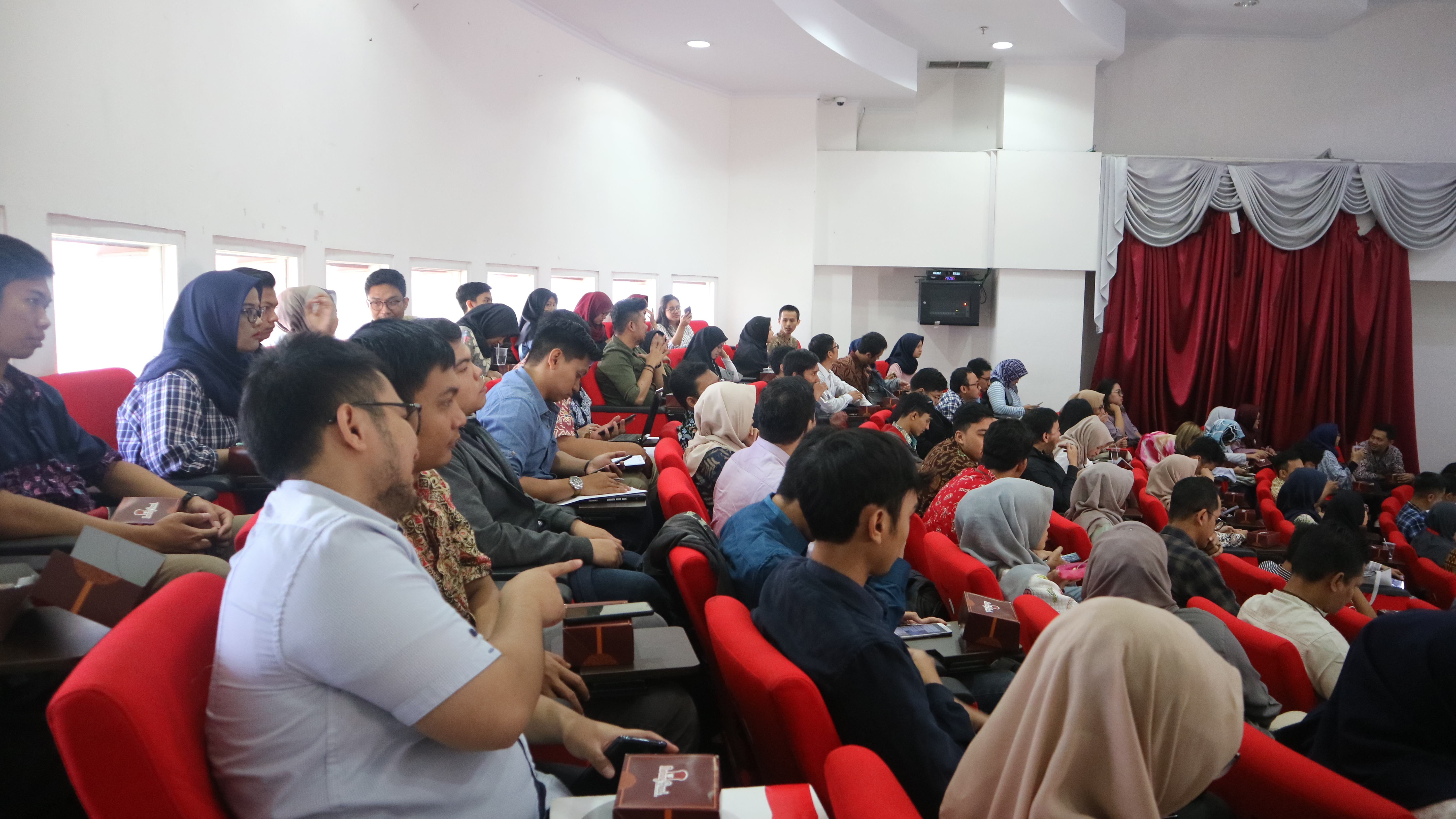 Penyambutan Dan Pengenalan Mahasiswa Baru Magister Teknik Industri School Of Industrial And System Engineering