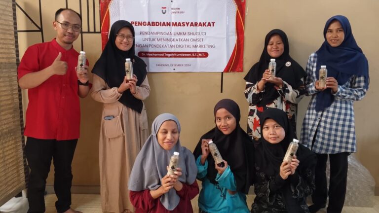Pendampingan UMKM Shuguci untuk meningkatan Omset dengan Pendekatan Digital Marketing