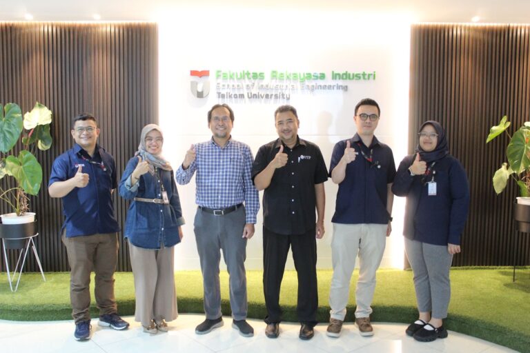 Monitoring & Evaluasi Program Double Degree, Fakultas Rekayasa Industri Mendapatkan Kunjungan dari Universiti Teknologi Petronas