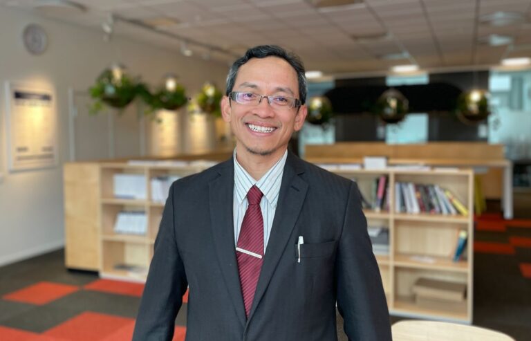 Dosen Telkom University Raih Gelar Doktor di Stockholm University, Swedia