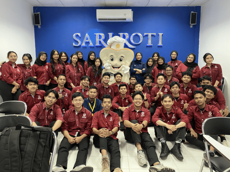 Kunjungan Industri ke PT Nippon Indosari Corpindo: Mahasiswa FRI Telkom University Pelajari Perancangan Tata Letak Fasilitas Modular dalam Proses Produksi