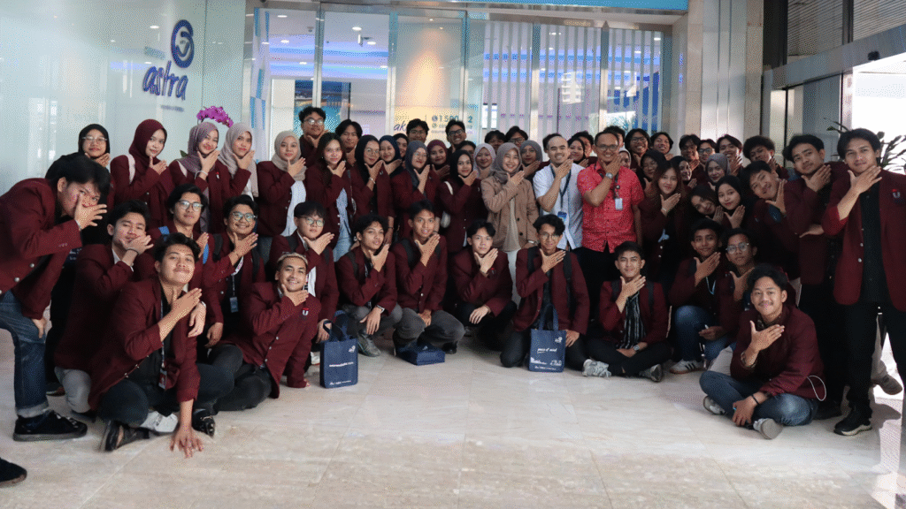 Mahasiswa Sistem Informasi Dalami Penerapan Enterprise Architecture di Asuransi Astra