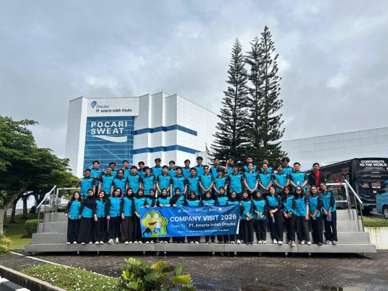 Mahasiswa Prodi S1 Teknik Industri Pelajari Ekosistem Industri Modern melalui Company Visit ke PT Amerta Indah Otsuka
