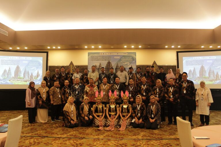 Kolaborasi FRI Telkom University dan UMB Berhasil Gelar Konferensi Internasional ICOEINS 2026